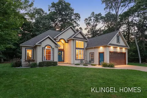 3651 Windemere, Muskegon, MI 49441