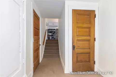 Entry Way - 223 S Pearl, Belding, MI 48809 photo 3 of 3