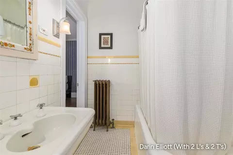 Bath - 223 S Pearl, Belding, MI 48809 photo 2 of 4