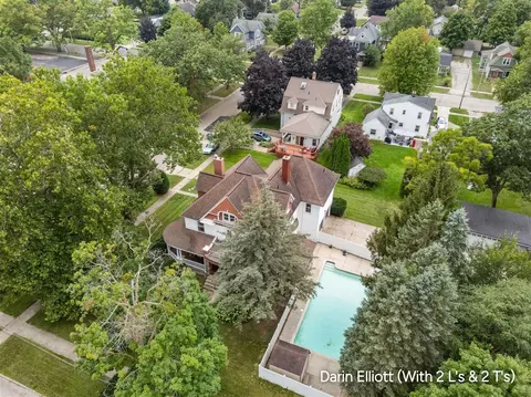 View/Area - 223 S Pearl, Belding, MI 48809 photo 3 of 4