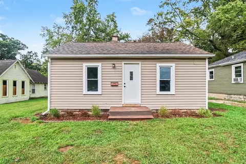 3532 Lowden, Kalamazoo, MI 49008