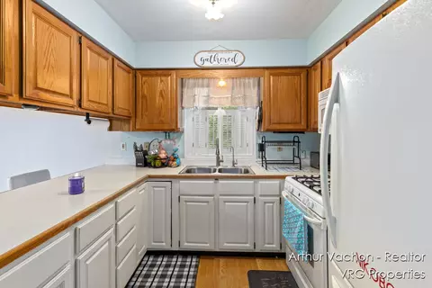 Kitchen - 331 Conkey, Fenwick, MI 48834 photo 1 of 2