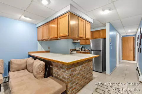 Kitchen - 331 Conkey, Fenwick, MI 48834 photo 2 of 2