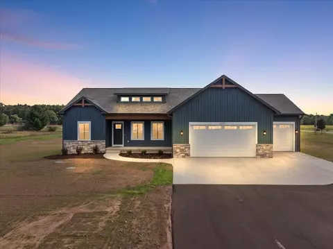 6440 17 Mile, Cedar Springs, MI 49319