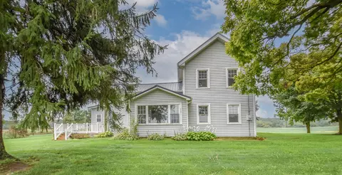 4391 Tamarack, Hillsdale, MI 49242