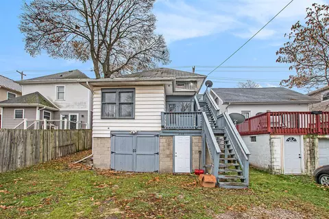 Exterior - 209 E Mount Hope, Lansing, MI 48910 photo 6 of 7