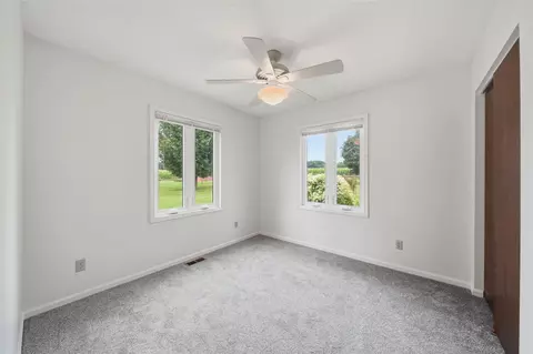 Bedroom - 1829 N Sandstone, Jackson, MI 49201 photo 5 of 6