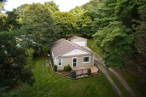 2016 Scenic, Muskegon, MI 49445