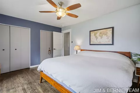Bedroom - 18019 Mohawk, Spring Lake, MI 49456 photo 3 of 8