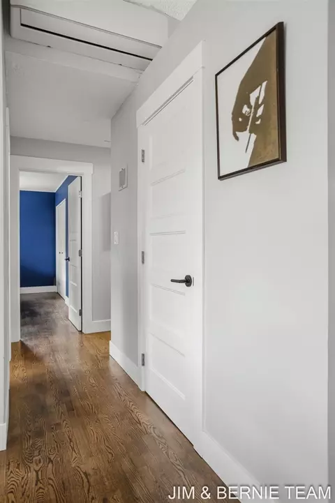 Entry Way - 18019 Mohawk, Spring Lake, MI 49456 photo 6 of 7