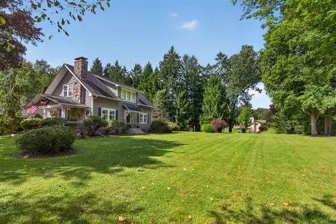 Exterior - 4723 Mccain, Jackson, MI 49201 photo 11 of 37