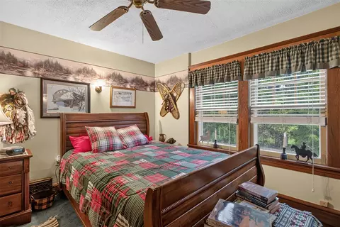 Bedroom - 4723 Mccain, Jackson, MI 49201 photo 2 of 9