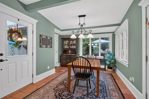 Dining - 4723 Mccain, Jackson, MI 49201 photo 2 of 2