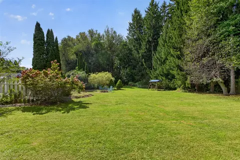 Exterior - 4723 Mccain, Jackson, MI 49201 photo 19 of 37