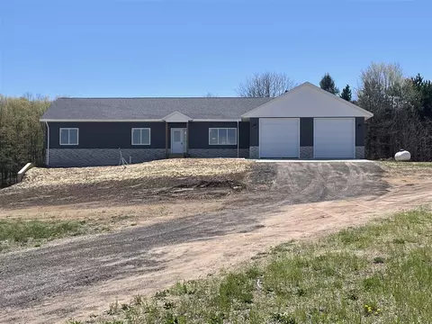 4993 W Fox, Mears, MI 49436