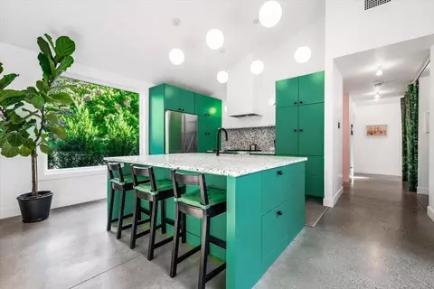 Kitchen - 13892 Rea, Harbert, MI 49115 photo 5 of 5
