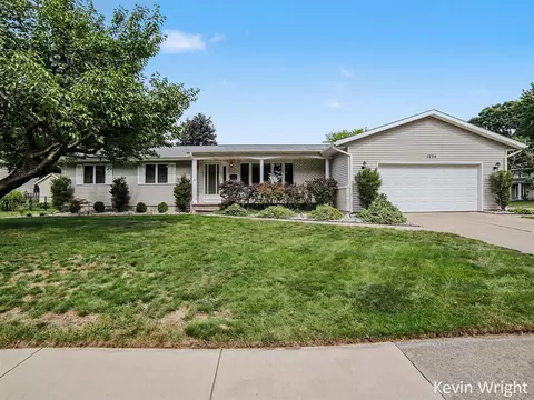 1234 Kloap, Muskegon, MI 49441