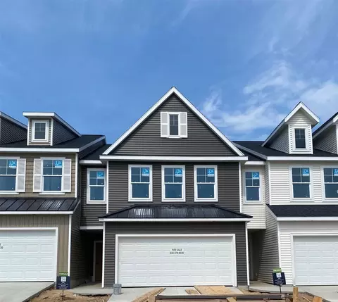2881 E Highgate #81, Kentwood, MI 49512