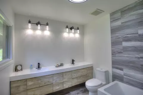 Bath - 3520 Stonewall, Jackson, MI 49203 photo 1 of 12