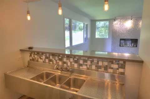 Kitchen - 3520 Stonewall, Jackson, MI 49203 photo 15 of 15