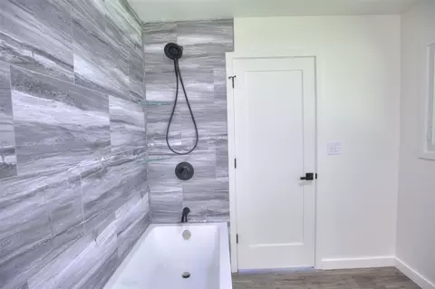 Bath - 3520 Stonewall, Jackson, MI 49203 photo 5 of 12