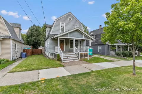 1103 Fountain, Grand Rapids, MI 49503