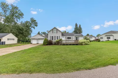 9915 Perry, Zeeland, MI 49464