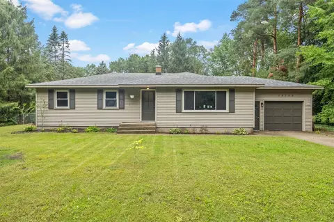 14725 James, Holland, MI 49424