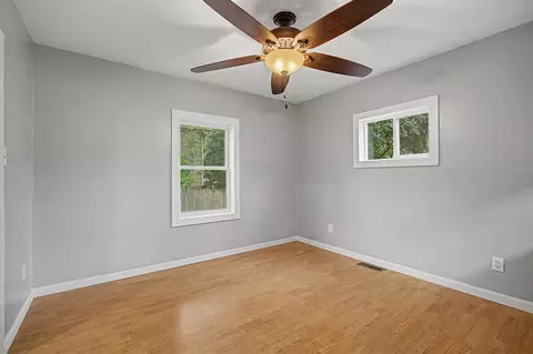 Bedroom - 330 N Gorham, Jackson, MI 49202 photo 1 of 7