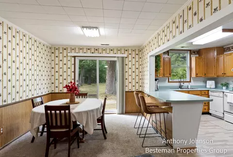 Dining - 133 N North, White Cloud, MI 49349 photo 2 of 3