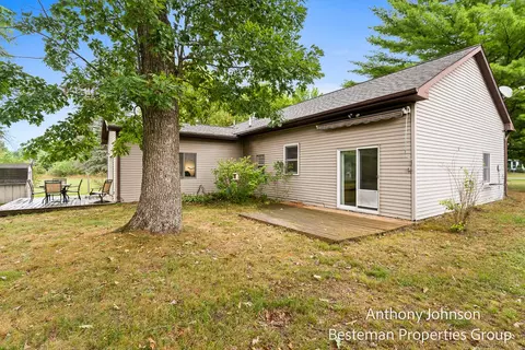 Exterior - 133 N North, White Cloud, MI 49349 photo 9 of 9