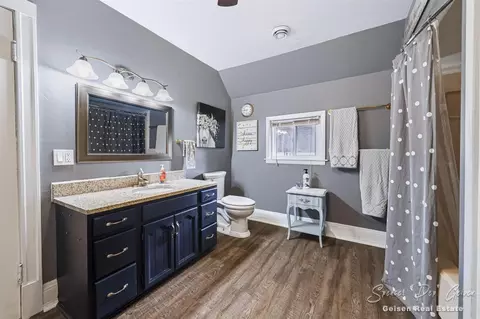 Bath - 709 Morton, Belding, MI 48809 photo 2 of 2