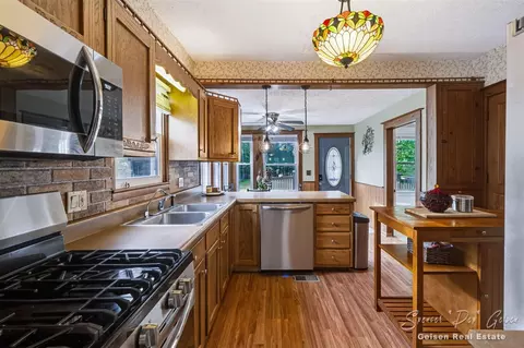 Kitchen - 709 Morton, Belding, MI 48809 photo 1 of 5