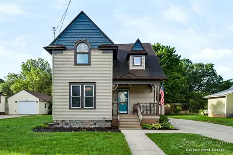 Exterior - 709 Morton, Belding, MI 48809 photo 3 of 12