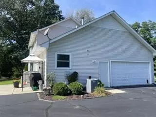 Exterior - 12103 N Territorial, Dexter, MI 48130 photo 10 of 10