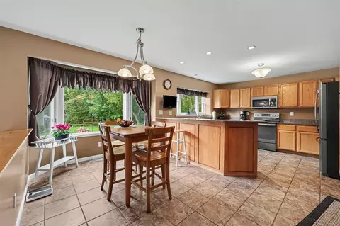 Kitchen - 12103 N Territorial, Dexter, MI 48130 photo 3 of 3