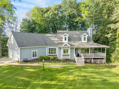 7799 Abby Ln, Caledonia, MI 49316