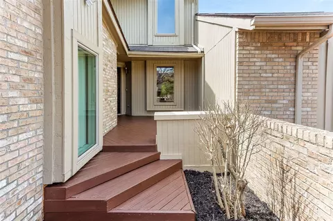 4291 Foxpointe #53, West Bloomfield, MI 48323