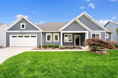 1043 Castlebay, Hudsonville, MI 49426