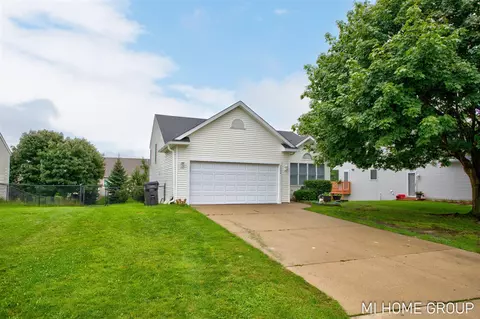 2888 Riley Rdg, Holland, MI 49424