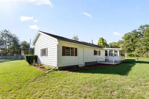 Exterior - 317 E 2nd, Trufant, MI 49347 photo 6 of 6