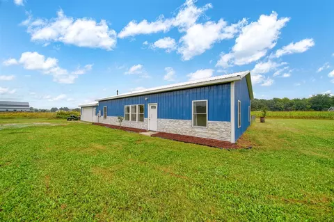 Exterior - 6474 Kennedy, Munith, MI 49259 photo 5 of 10