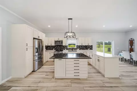 Kitchen - 6474 Kennedy, Munith, MI 49259 photo 1 of 4