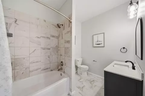 Bath - 6474 Kennedy, Munith, MI 49259 photo 2 of 3