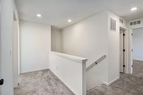 Entry Way - 6225 Comiskey, Stevensville, MI 49127 photo 3 of 3