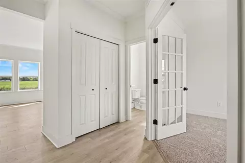 Entry Way - 6225 Comiskey, Stevensville, MI 49127 photo 1 of 4