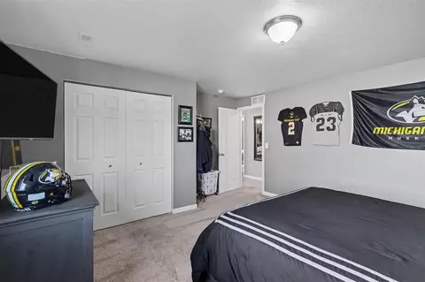 Bedroom - 59149 Silvergrass, Mattawan, MI 49071 photo 4 of 6