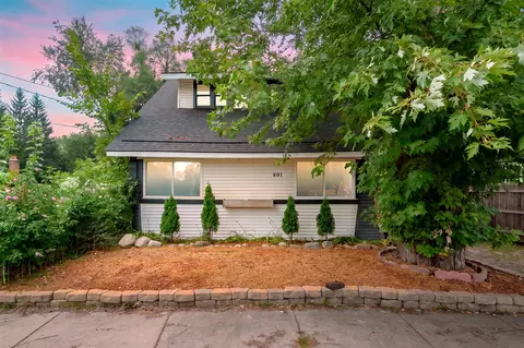 801 Wallace, Kalamazoo, MI 49048