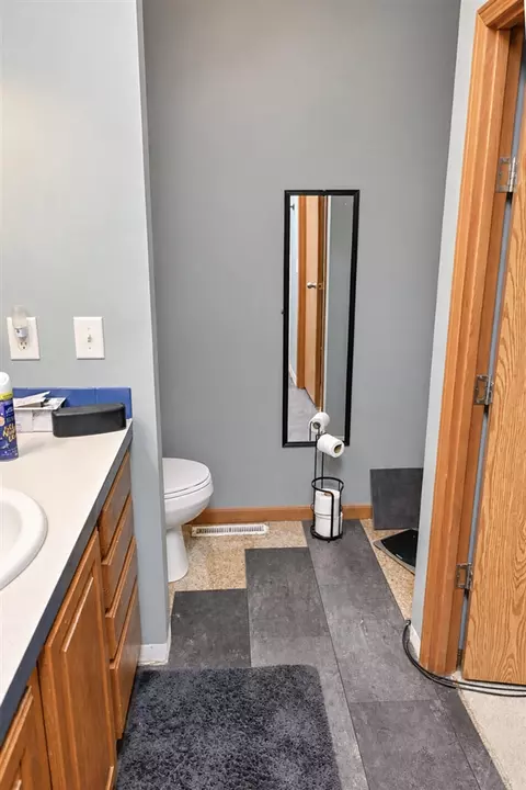 Bath - 733 N Main, Evart, MI 49631 photo 3 of 3