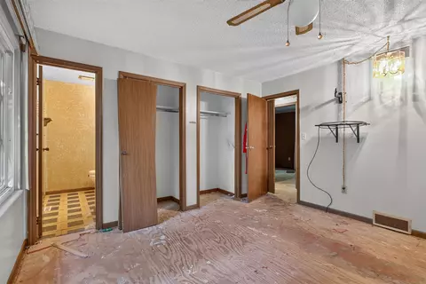 Bedroom - 6137 Young, Jackson, MI 49201 photo 3 of 3